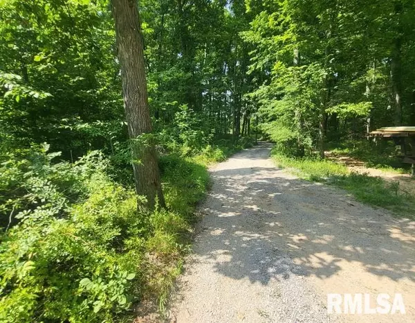 Fairfield, IL 62837,1252 IL-15 HWY