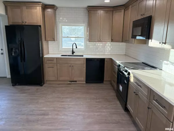 Centralia, IL 62801,504 Westhaven DR