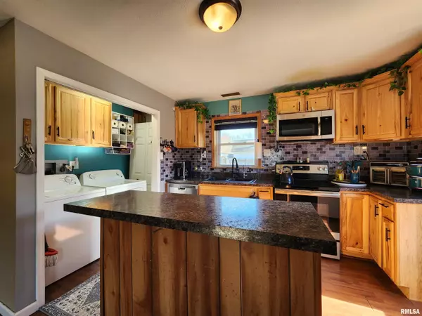 Metropolis, IL 62960,201 LINDSEY AVE