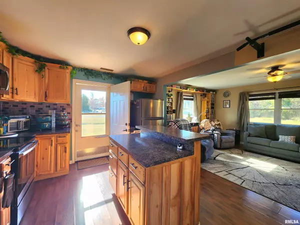 Metropolis, IL 62960,201 LINDSEY AVE