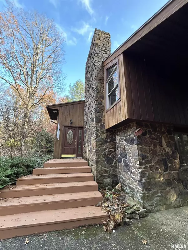 Murphysboro, IL 62966,61 Schack RD