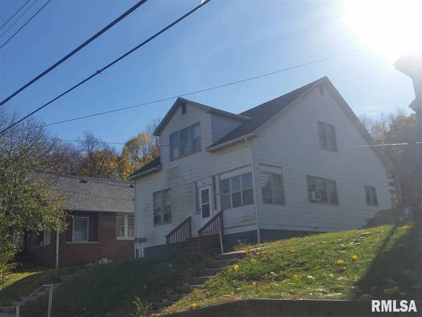 210 STEWART ST, East Peoria, IL 61611