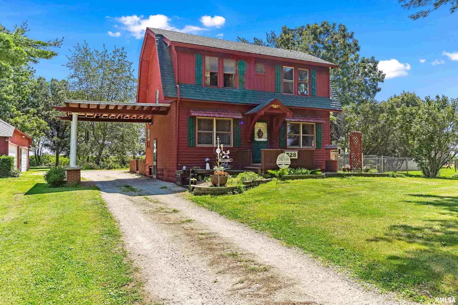 528 S WHITTAKER ST, Toulon, IL 61483