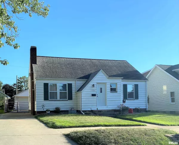 Pekin, IL 61554,1002 ST JULIAN ST