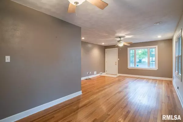 Peoria, IL 61604,2908 N ST PHILOMENA CT