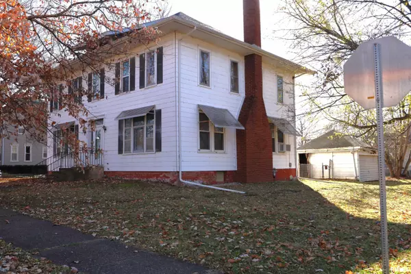 Delavan, IL 61734,312 W 3RD ST