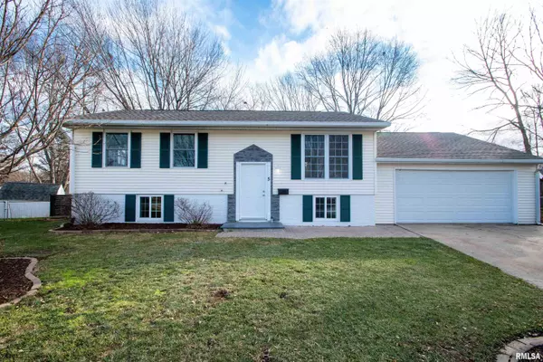 Pekin, IL 61554,5 DOMINION CT