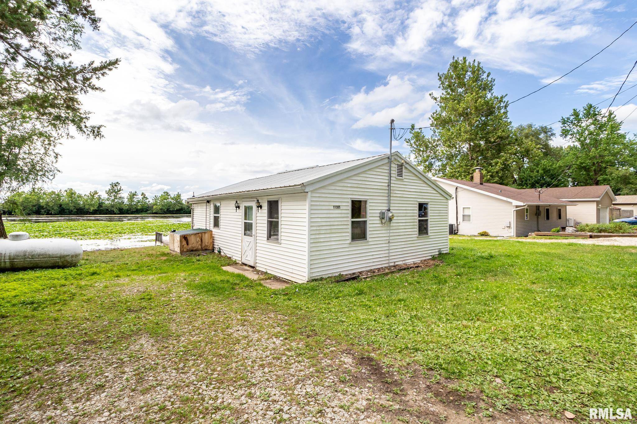 11365 MAPLE ISLAND RD, Manito, IL 61546