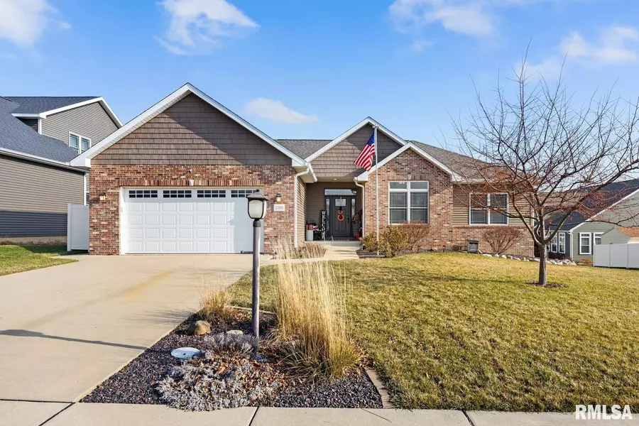 1203 HAMPTON RD, Washington, IL 61571