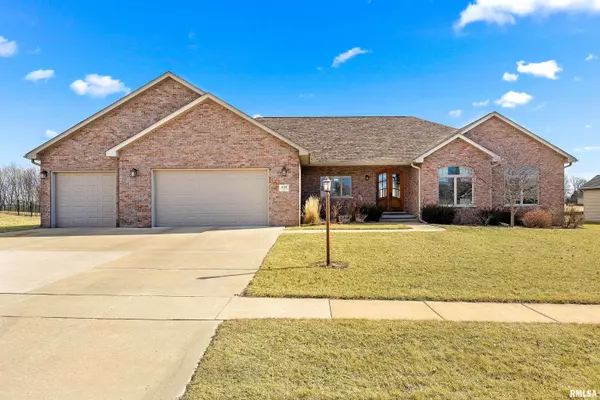 529 N HURFF DR, Elmwood, IL 61529