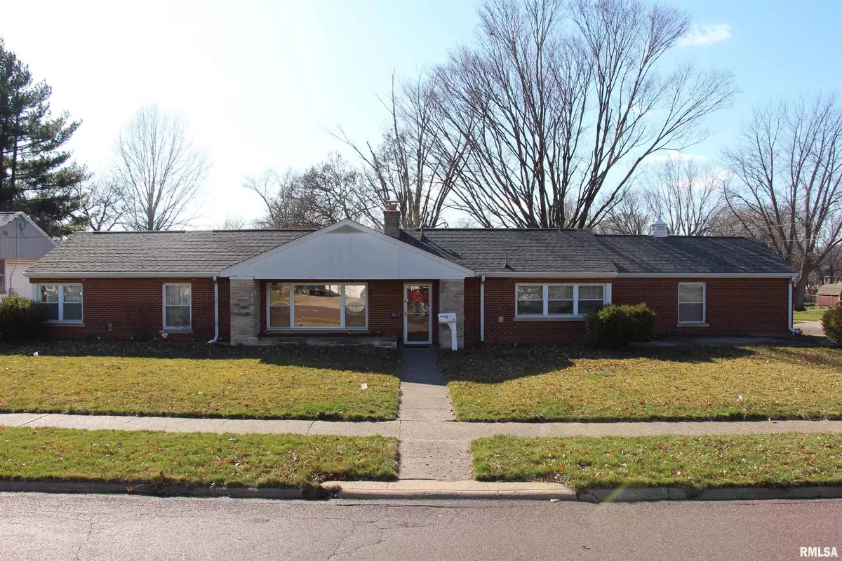 Pekin, IL 61554,1813 N 11TH ST