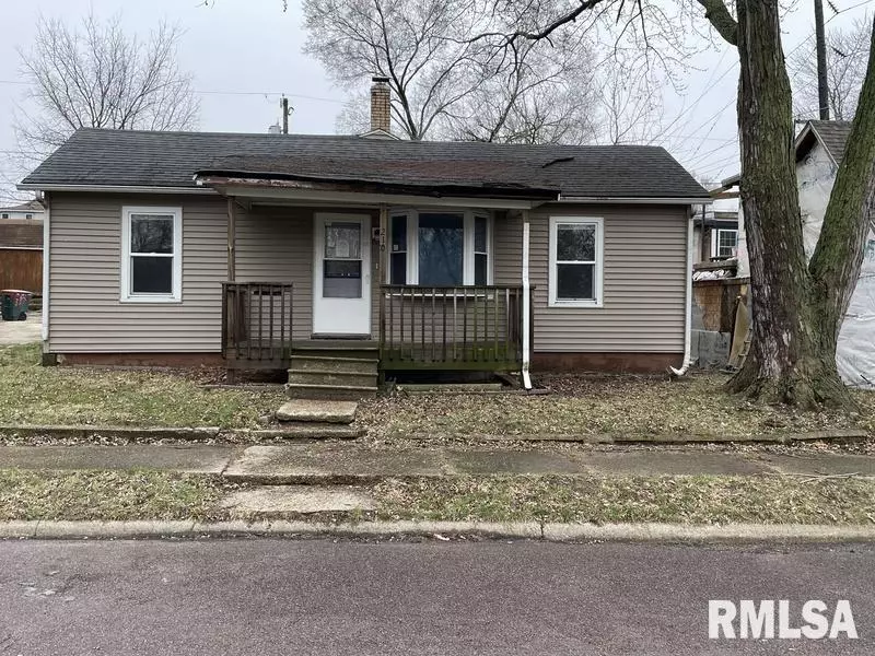 Pekin, IL 61554,210 HAMILTON ST