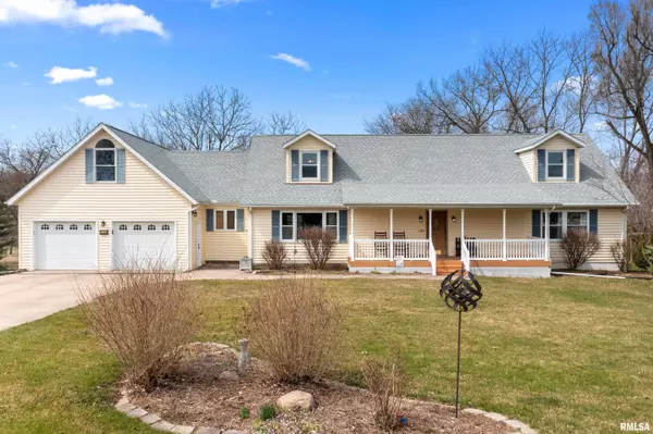 East Peoria, IL 61611,114 S PLEASANT HILL RD