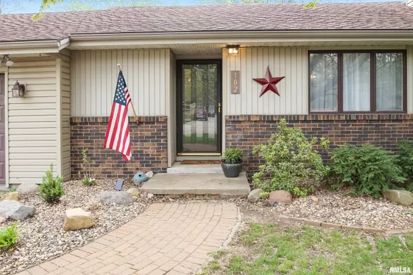 East Peoria, IL 61611,102 VONACHEN CT