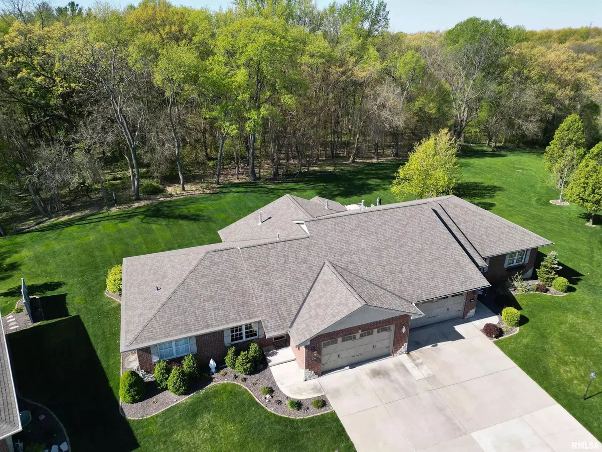 Edwards, IL 61528,6705 N GRAND FIR DR