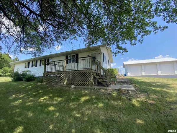 Lewistown, IL 61542,13323 N County Highway 9