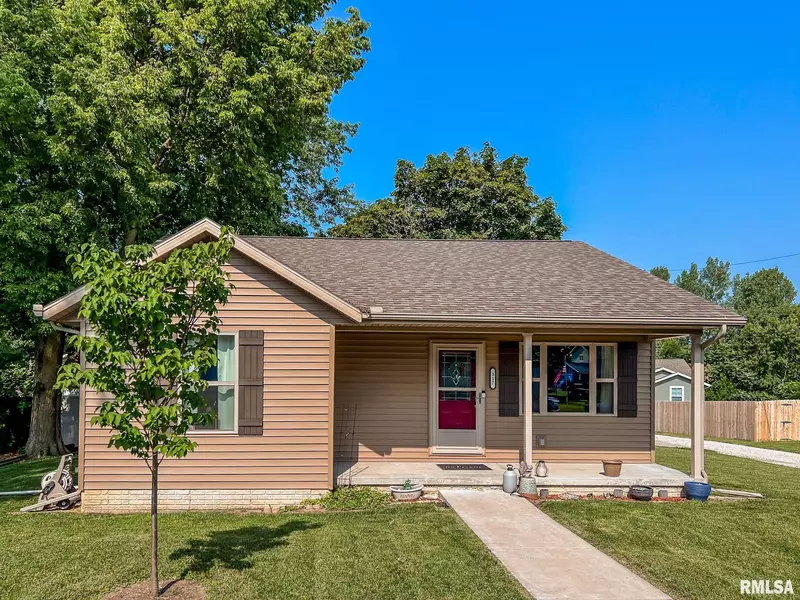 317 S EDWARDS AVE, Princeville, IL 61559
