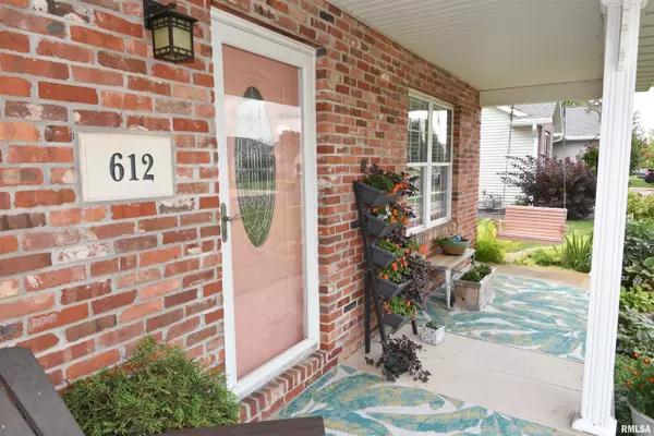 Washington, IL 61571,612 NORTH ST