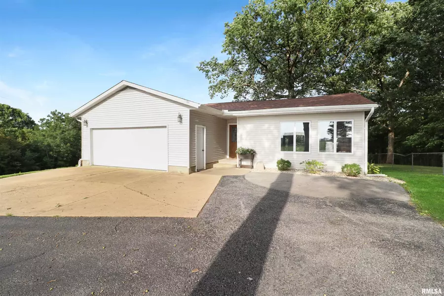 1466 LOURDES RD, Metamora, IL 61548