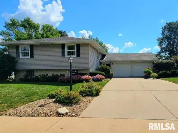 Peoria, IL 61614,3116 W CHADWICK LN