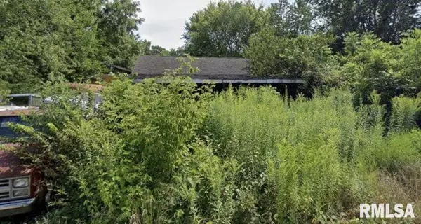 East Peoria, IL 61611,141 WARREN PL
