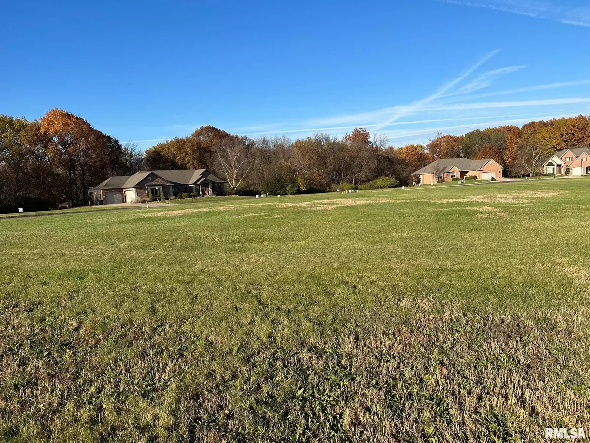 Pekin, IL 61554,LOT 83 DOGWOOD LN