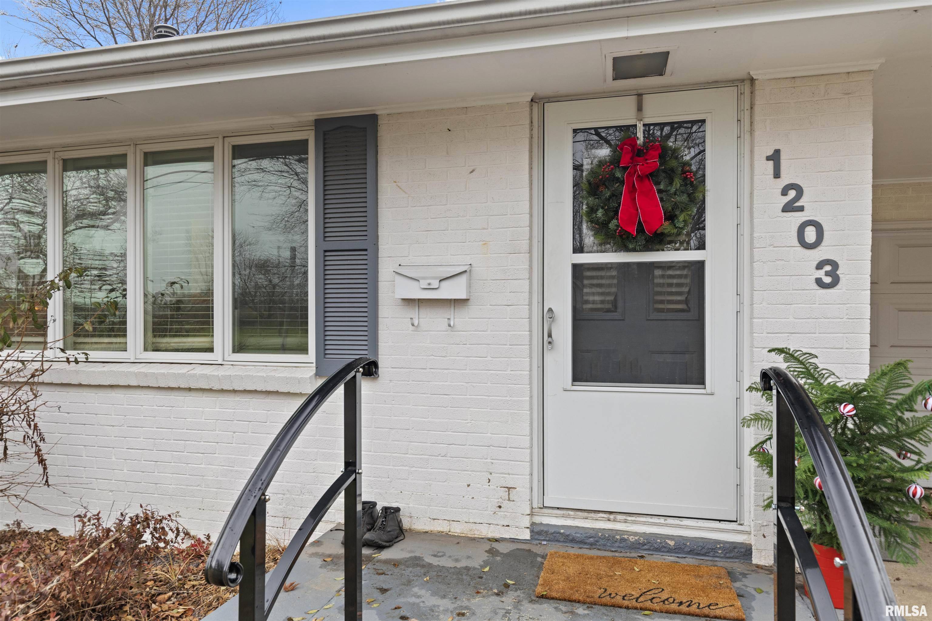 Pekin, IL 61554,1203 SHERIDAN RD