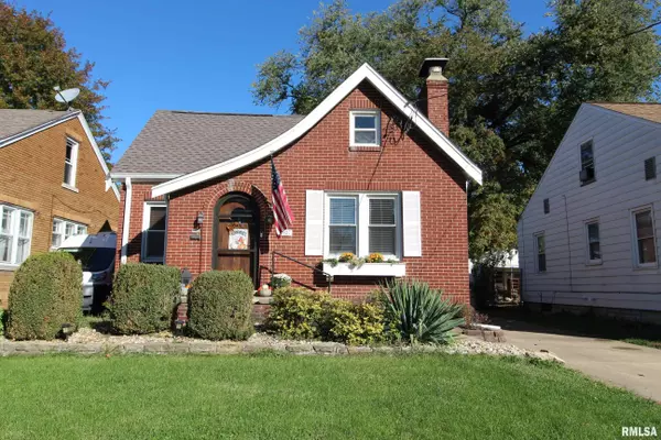 2027 W ALICE AVE,  West Peoria,  IL 61604