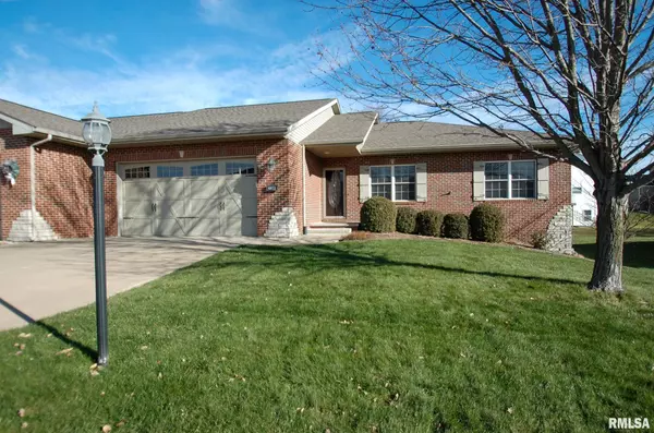 Edwards, IL 61528,6822 N GRAND FIR DR