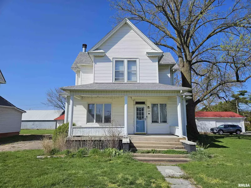 120 E WASHINGTON ST, Blandinsville, IL 61420