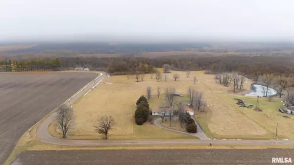 Delavan, IL 61734,19842 CEDAR BLUFF RD