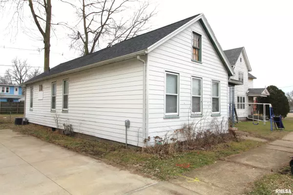 Pekin, IL 61554,406 HENRIETTA ST