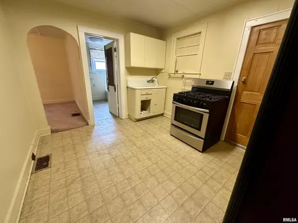 Peoria, IL 61605,1537 S IDAHO ST