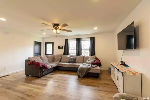 Bartonville, IL 61607,1003 DESOTO DR