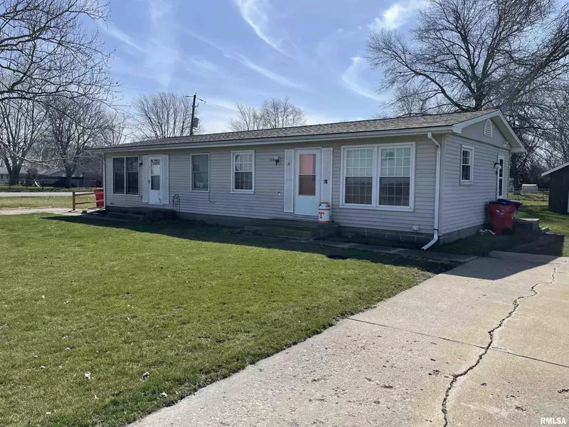 110 W ILLINOIS ST, Brimfield, IL 61517