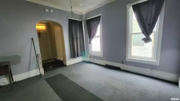 Peoria, IL 61603,2509 NE MADISON AVE