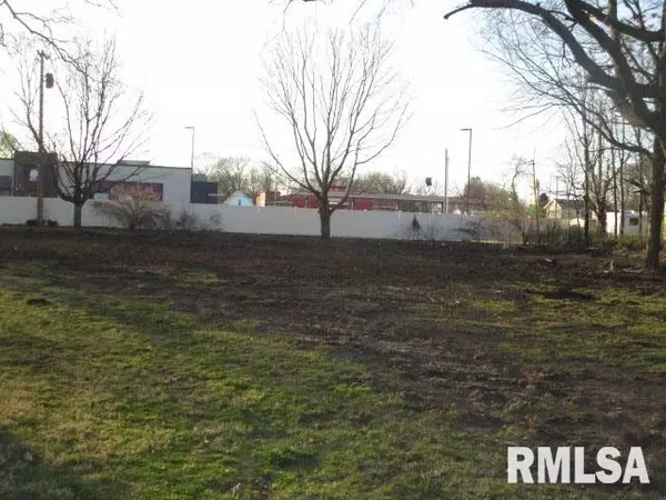 609 N 3RD ST, Chillicothe, IL 61523