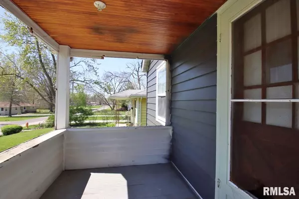 Peoria, IL 61614,1107 PURTSCHER DR