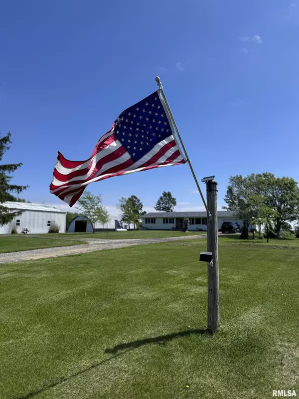 Sciota, IL 61475,73 1ST ST