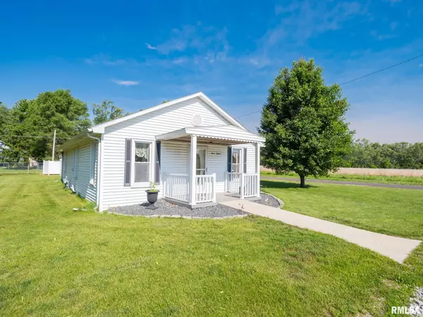 South Pekin, IL 61564,315 3RD ST