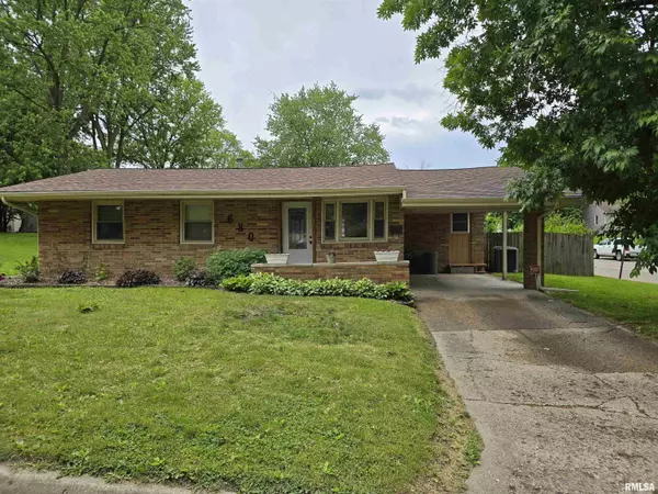 Canton, IL 61520,680 N 9TH AVE