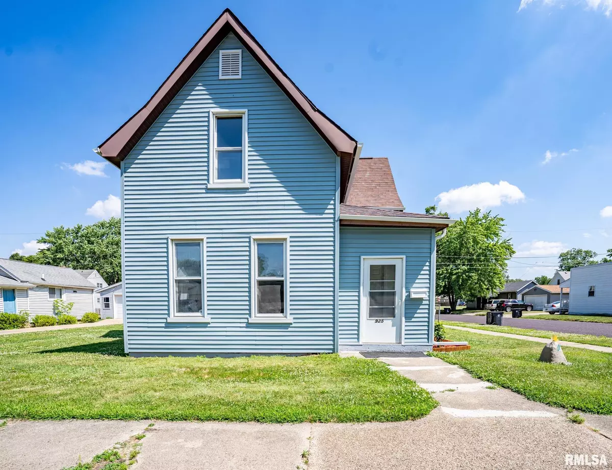 Pekin, IL 61554,925 CATHERINE ST