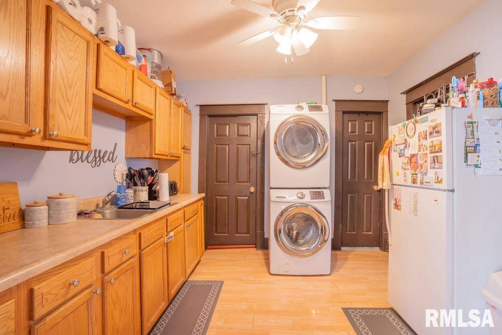 Pekin, IL 61554,1214 CAROLINE ST