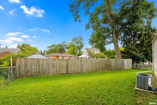 Peoria Heights, IL 61616,5702 Terrace One CT