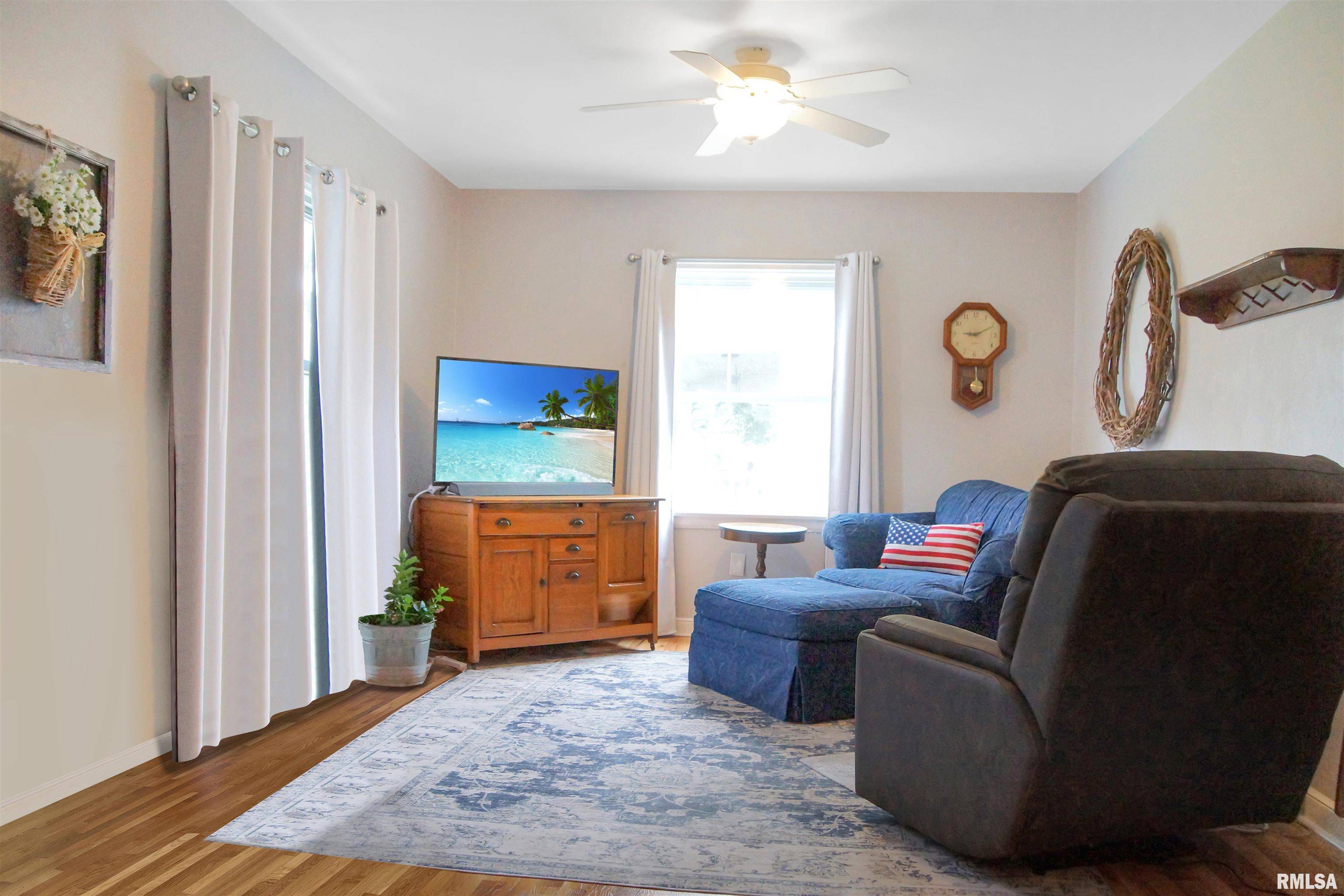 Princeville, IL 61559,322 S TREMONT AVE