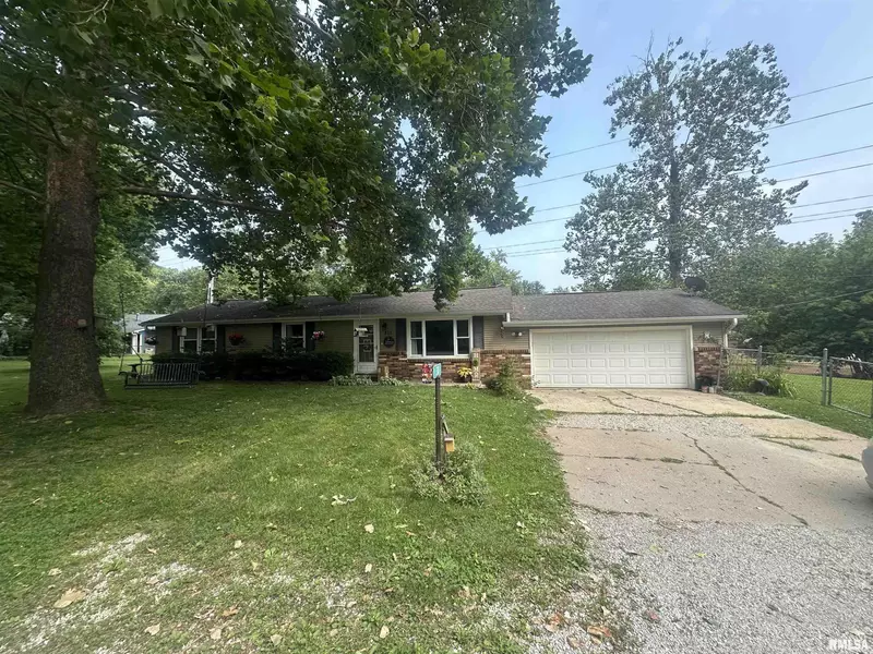 311 TEN MILE CREEK RD, East Peoria, IL 61611