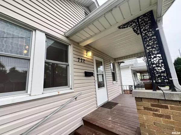 Peoria, IL 61604,722 W NOWLAND AVE