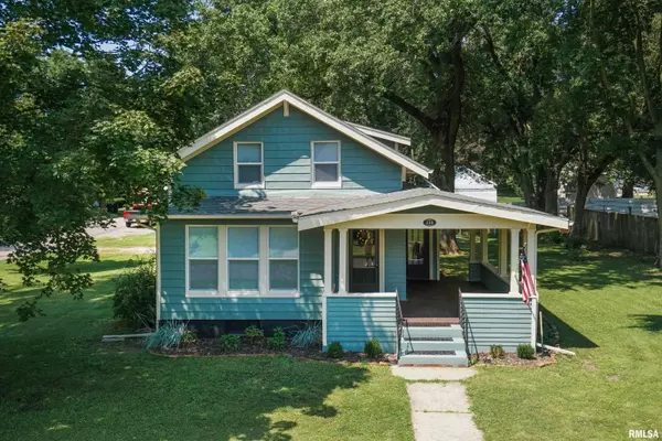 Delavan, IL 61734,119 W 5TH ST