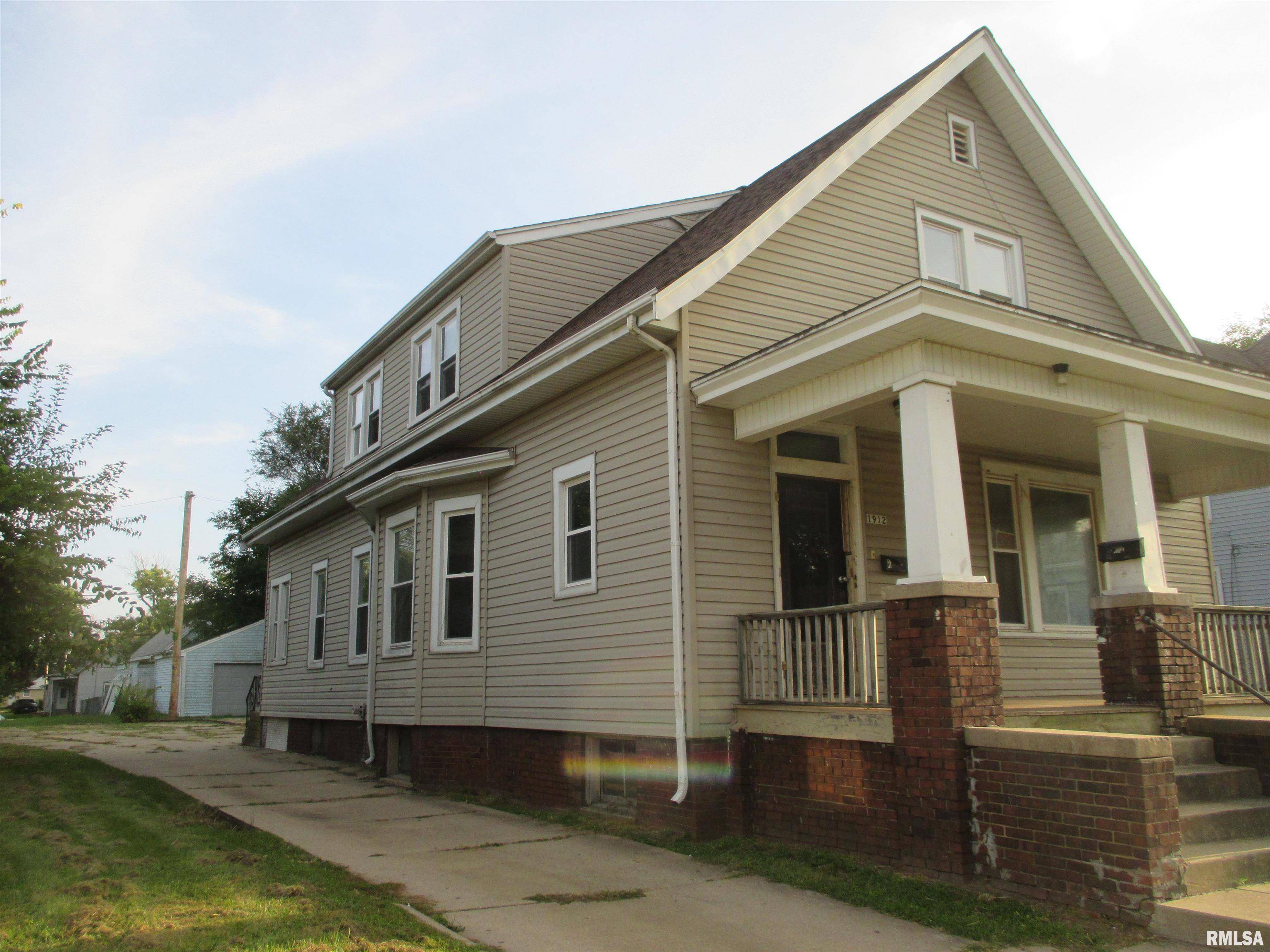 Peoria, IL 61605,1912 W PROCTOR ST