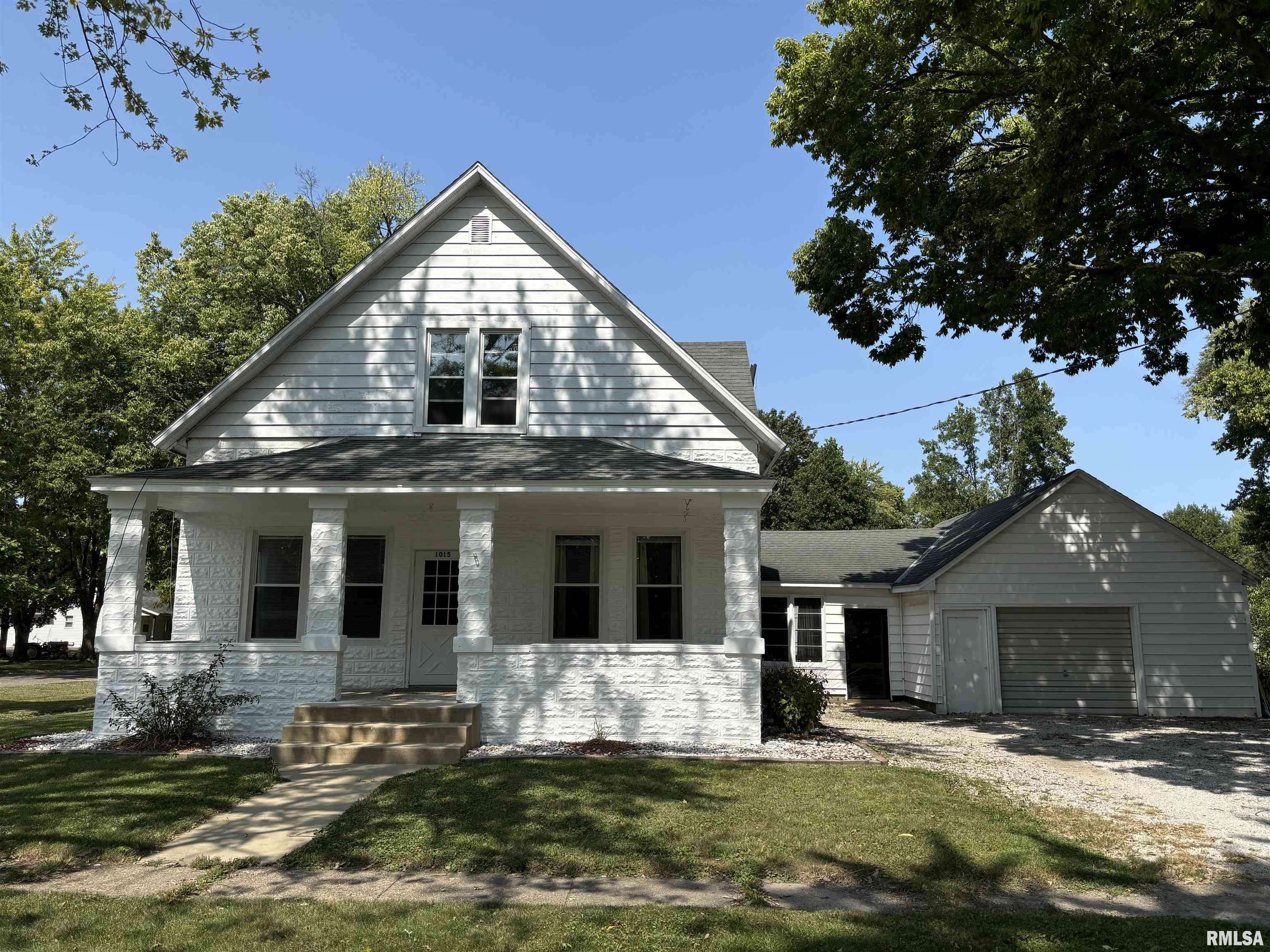 1015 2ND ST, Henry, IL 61537